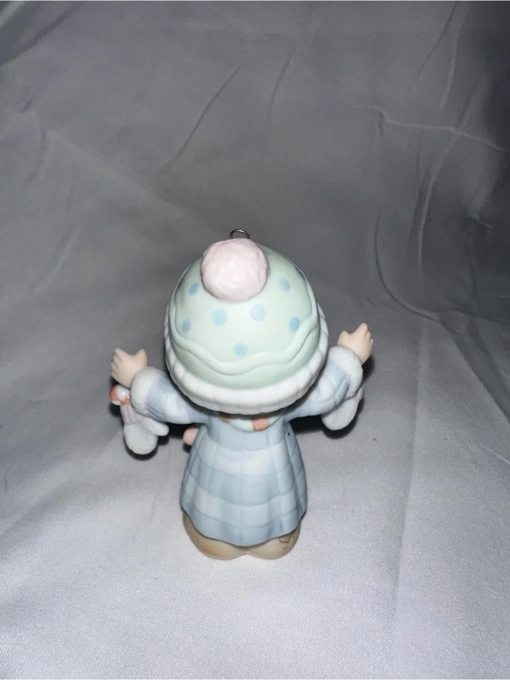 Precious Moments S’Mitten Christmas 2004 Ornament 117784